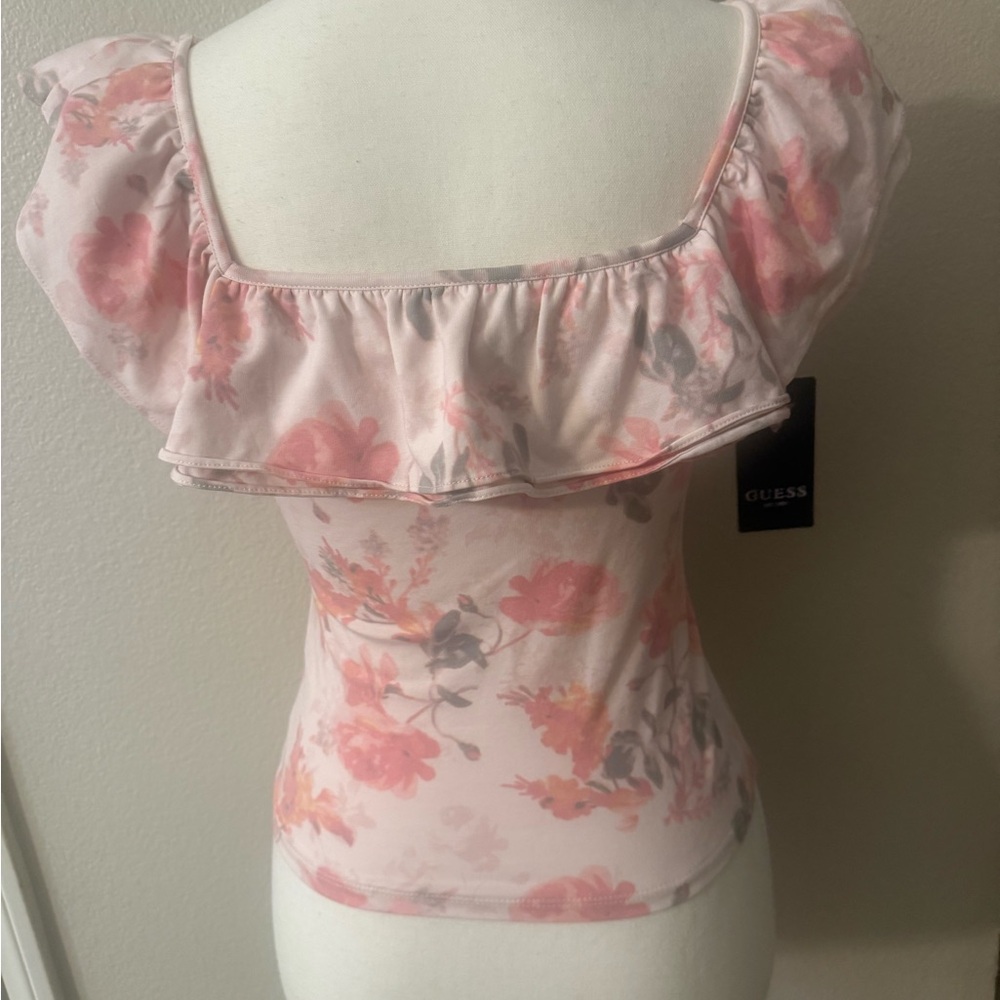 Guess Light Pink Floral Ruffle Top - Picture 4 of 7